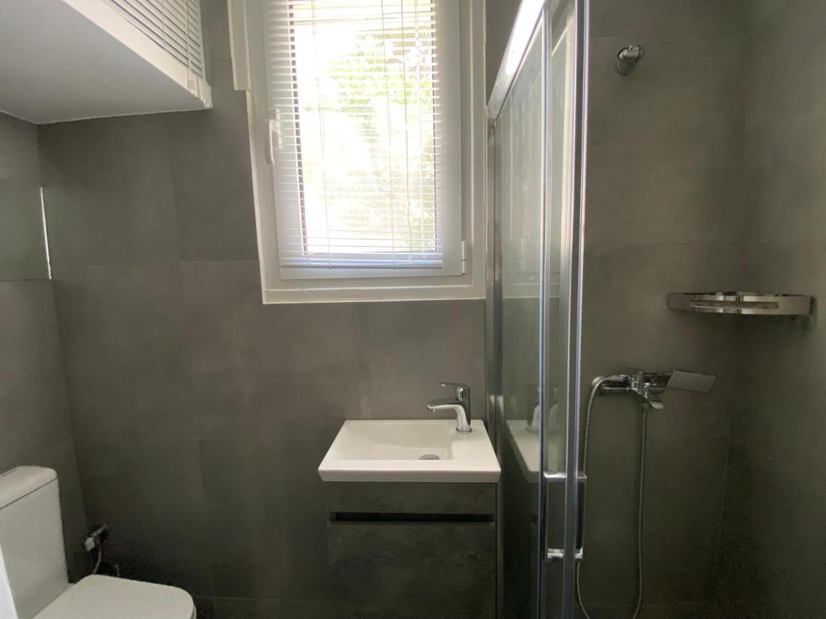 Tiny Little House Apartment Athens Exterior photo